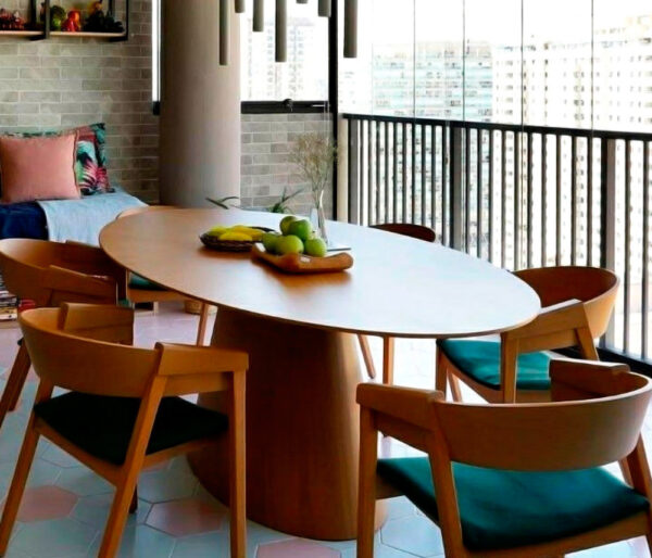 Mesa Conne de Jantar Oval - Freijó - Essência